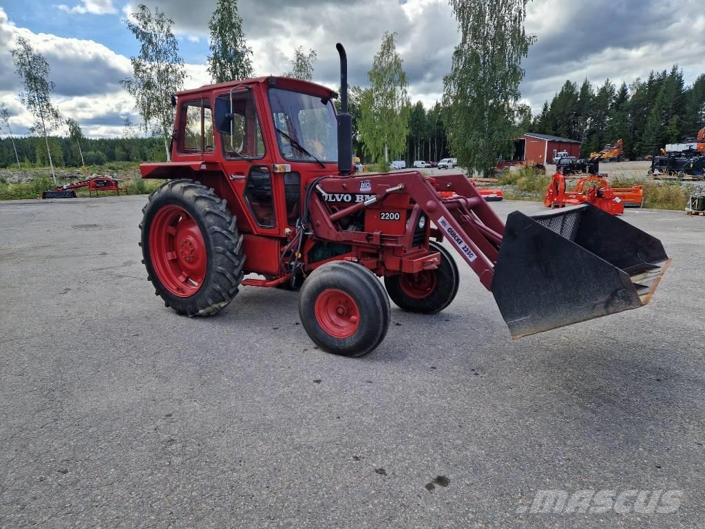 Volvo BM 2200 Traktory