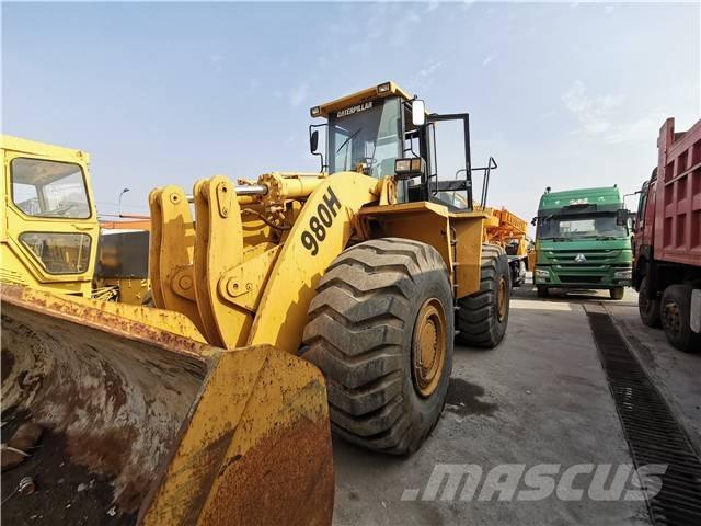 CAT 980H Kolesové nakladače