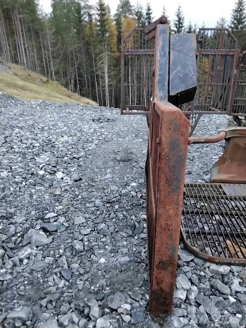 Valmet 890.1 Ďalšie komponenty