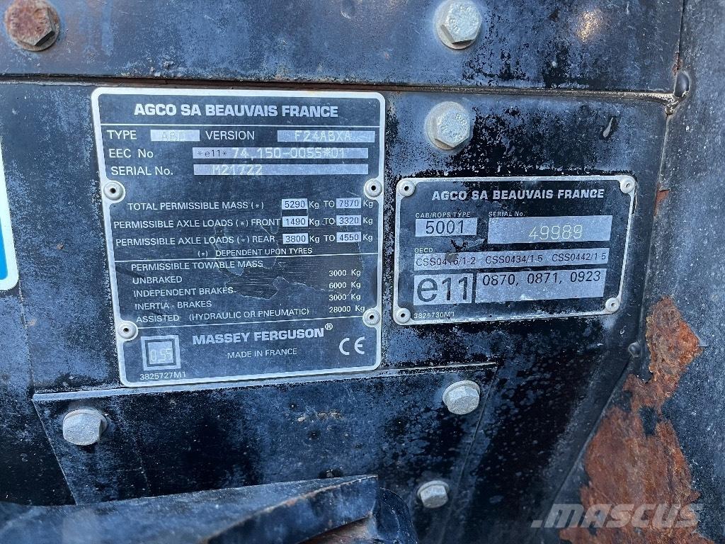 Massey Ferguson 4365 Traktory