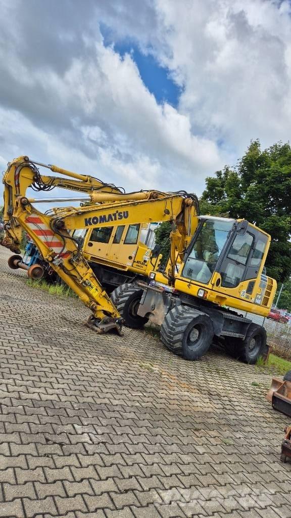 Komatsu PW148-8 Kolesové rýpadlá