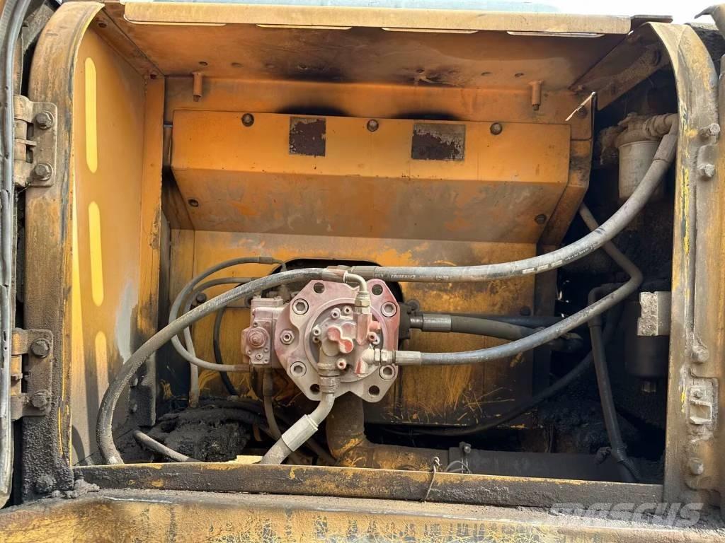 Hyundai 305LC-7 Pásové rýpadlá