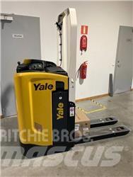 Yale MP20T. 2000kg Nízkozdvižný vozík s plošinou