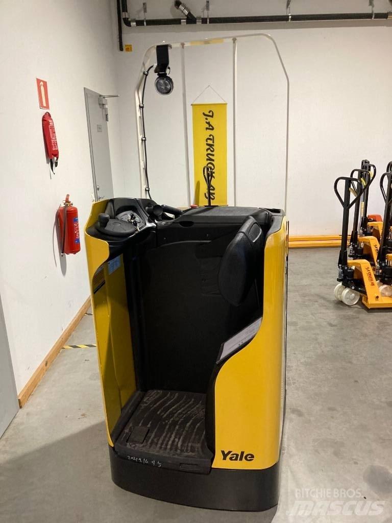 Yale MP20T. 2000kg Nízkozdvižný vozík s plošinou