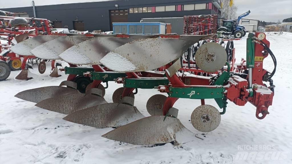 Kverneland ES85 Dvojstranné pluhy
