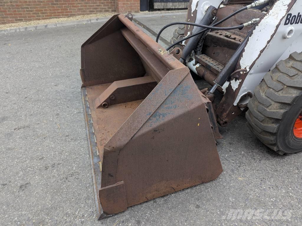 Bobcat TIPTOE BUCKET Lopaty