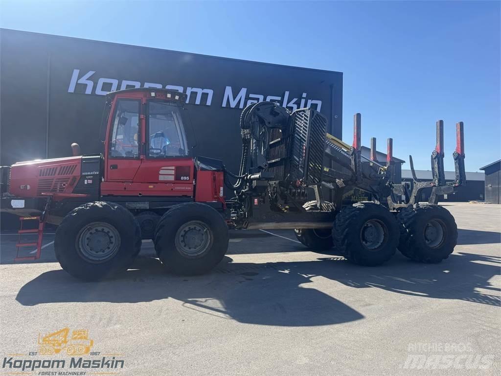 Komatsu 895 Lesné traktory
