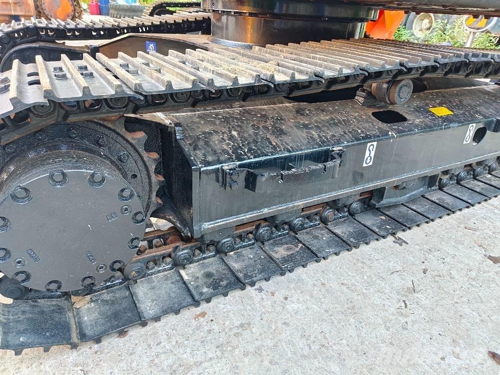 Hitachi ZX 120 Pásové rýpadlá