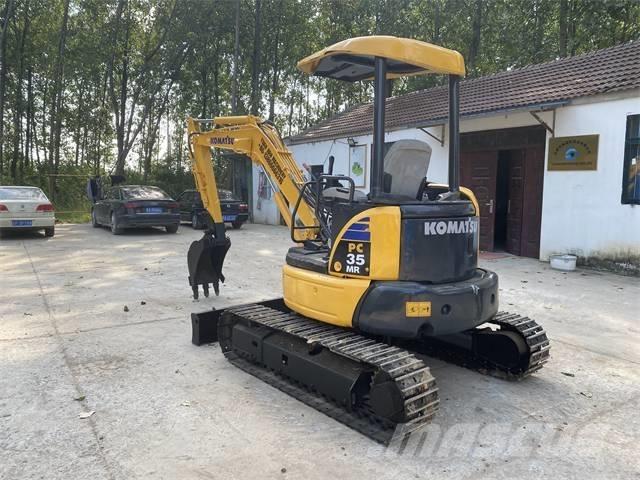 Komatsu PC 35 Pásové rýpadlá