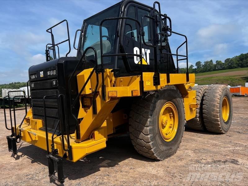 CAT 773G Kĺbové nákladné autá