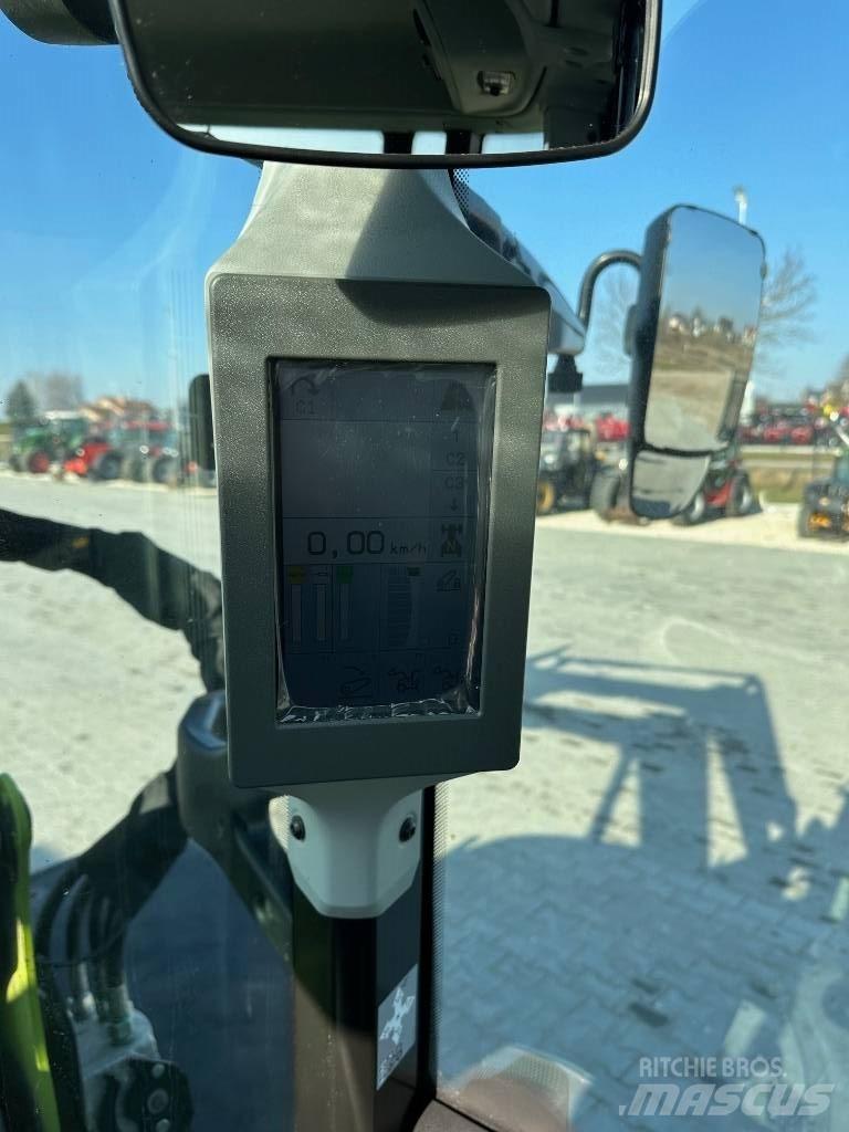 CLAAS Arion 460 CIS Traktory
