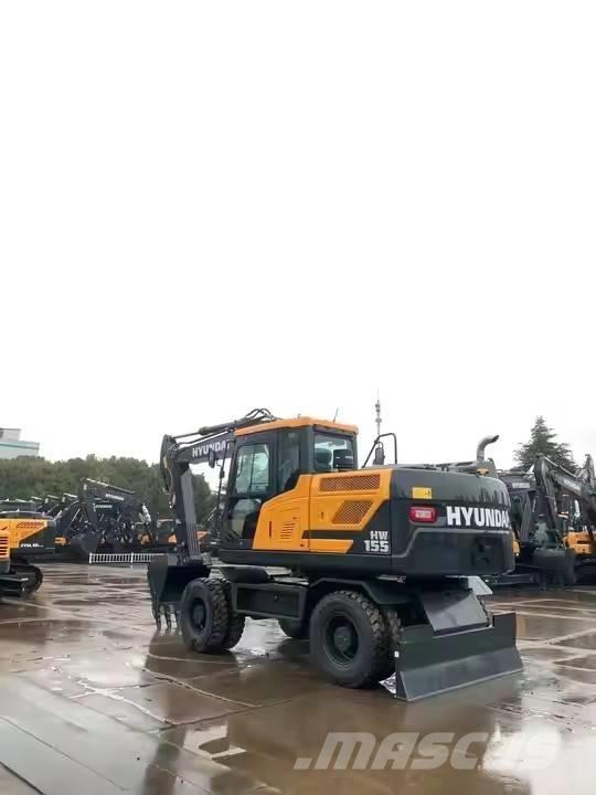 Hyundai HW 155 Pásové rýpadlá