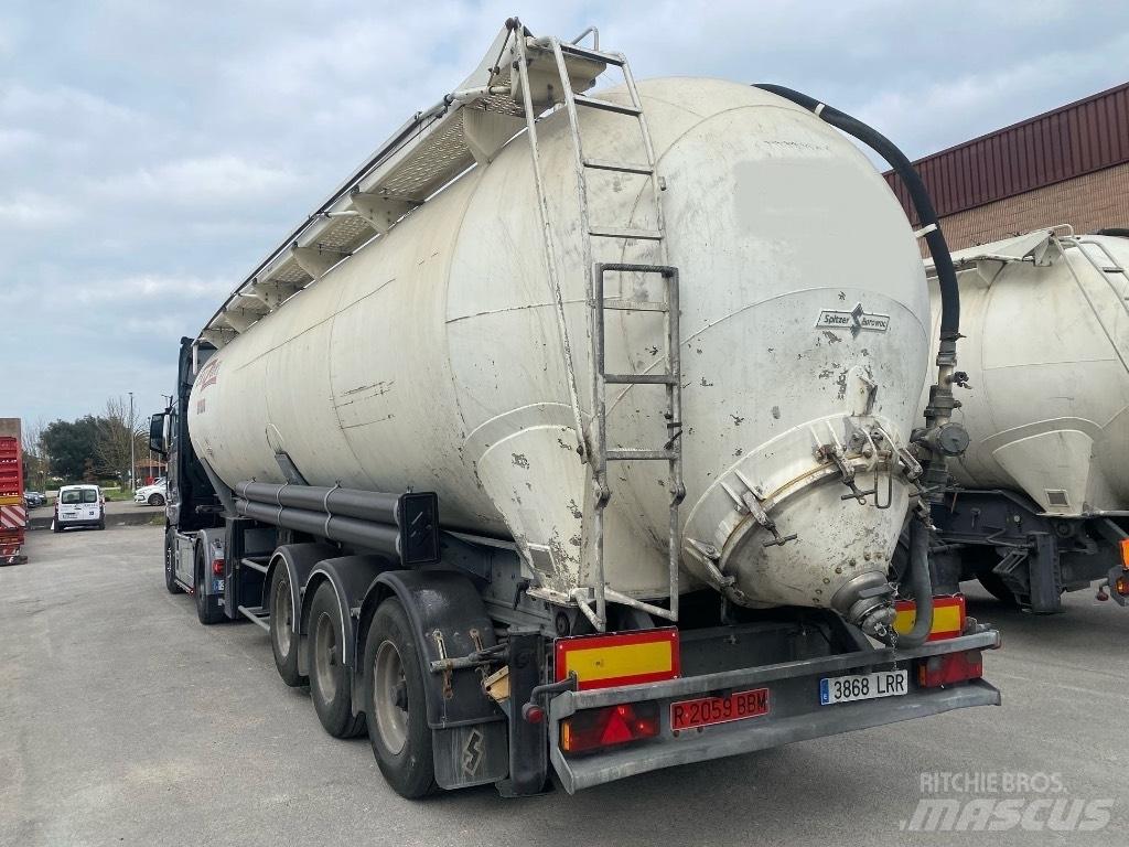 Spitzer SK2452CAL Cisternové návesy