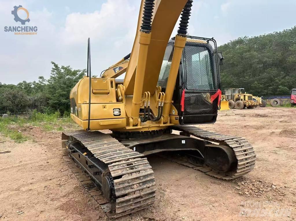 CAT 325 CL Pásové rýpadlá