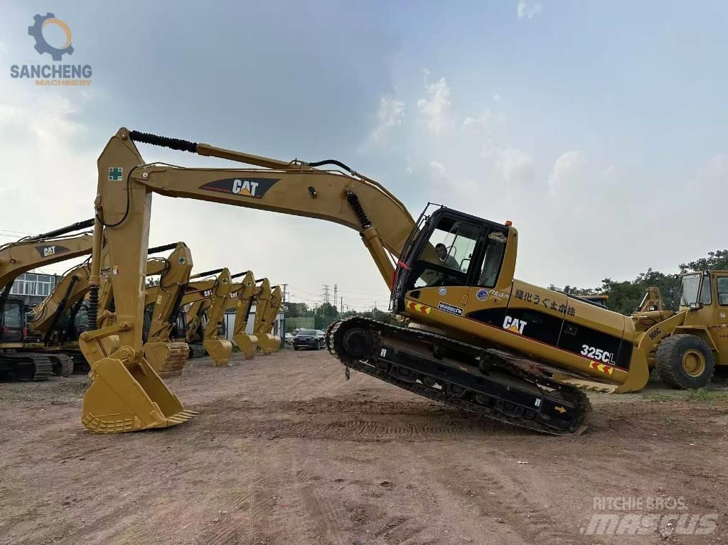 CAT 325 CL Pásové rýpadlá