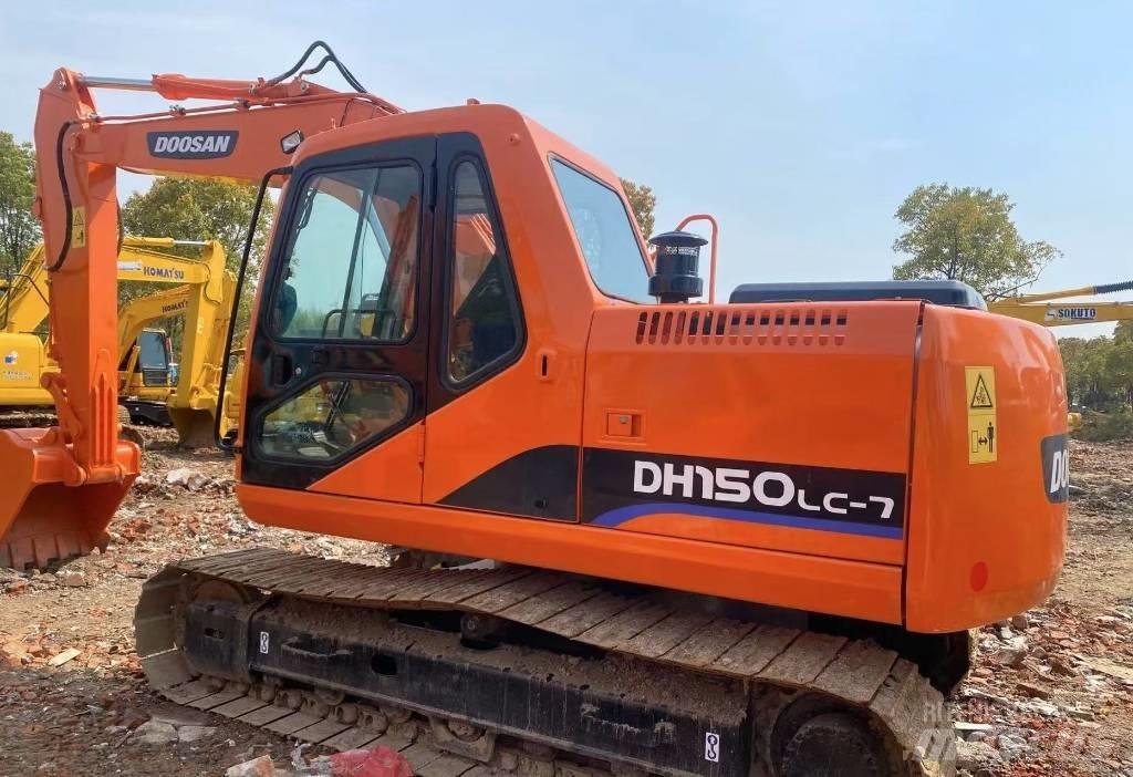 Doosan 150 Pásové rýpadlá