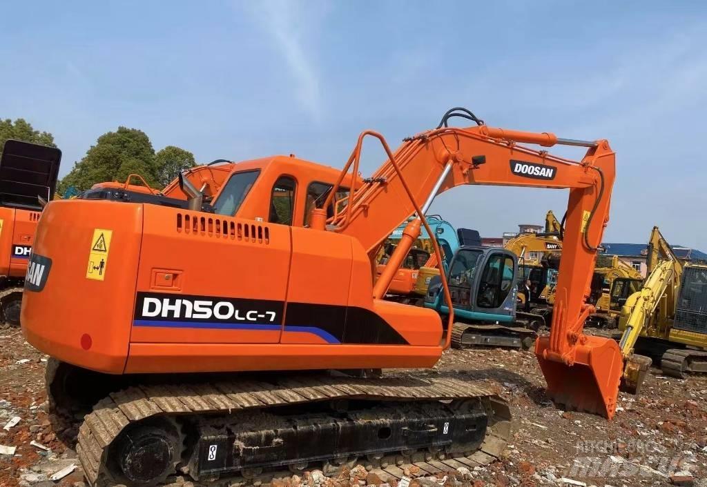 Doosan 150 Pásové rýpadlá