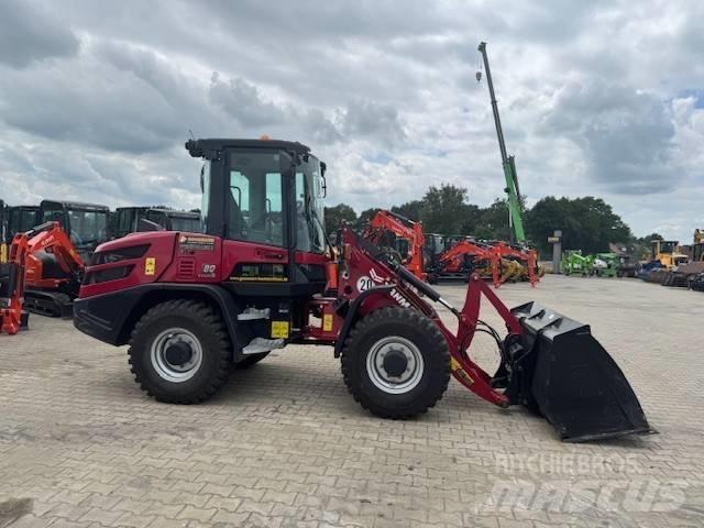 Yanmar V 80-5 Kolesové nakladače
