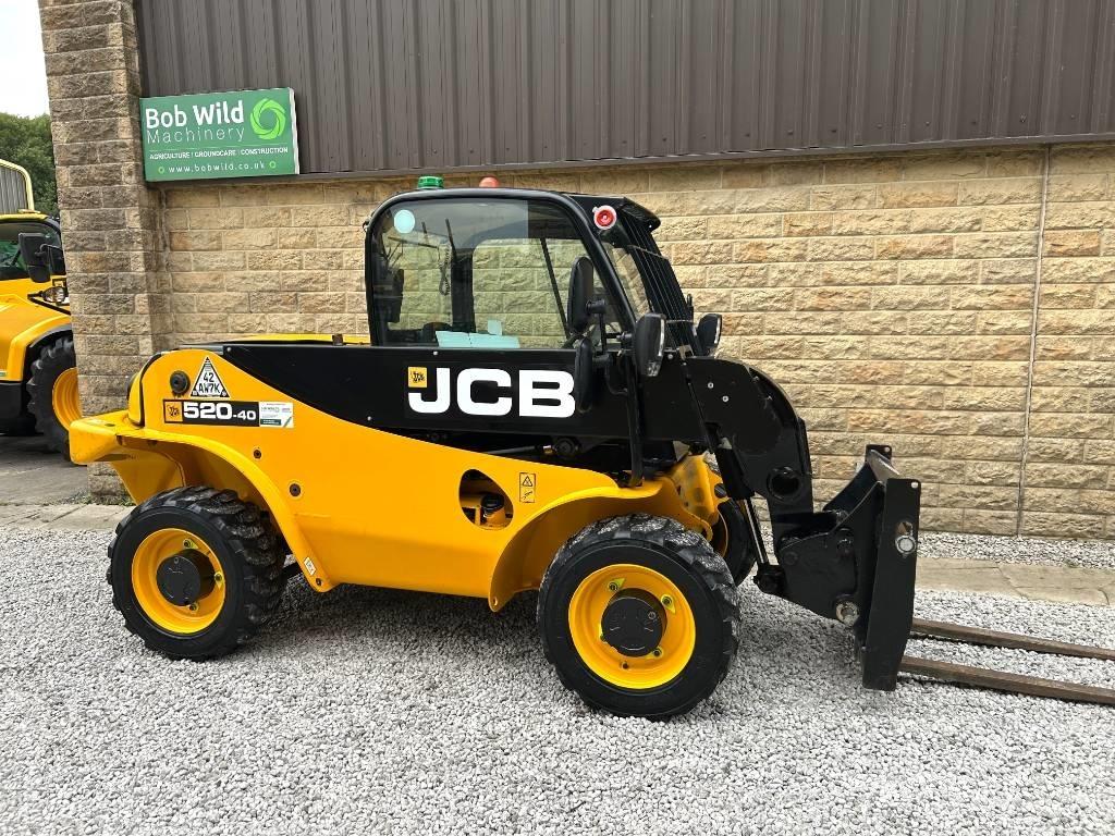 JCB 520-40 Teleskopické manipulátory