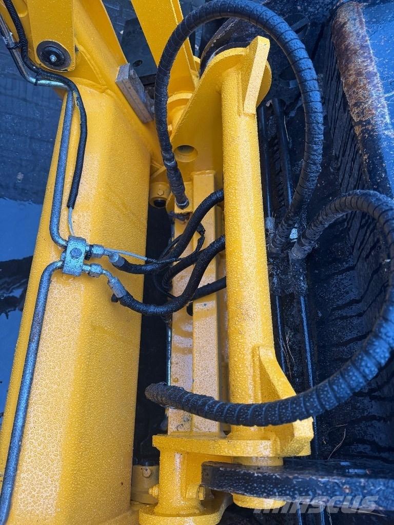 JCB 3CX compact Rýpadlo-nakladače