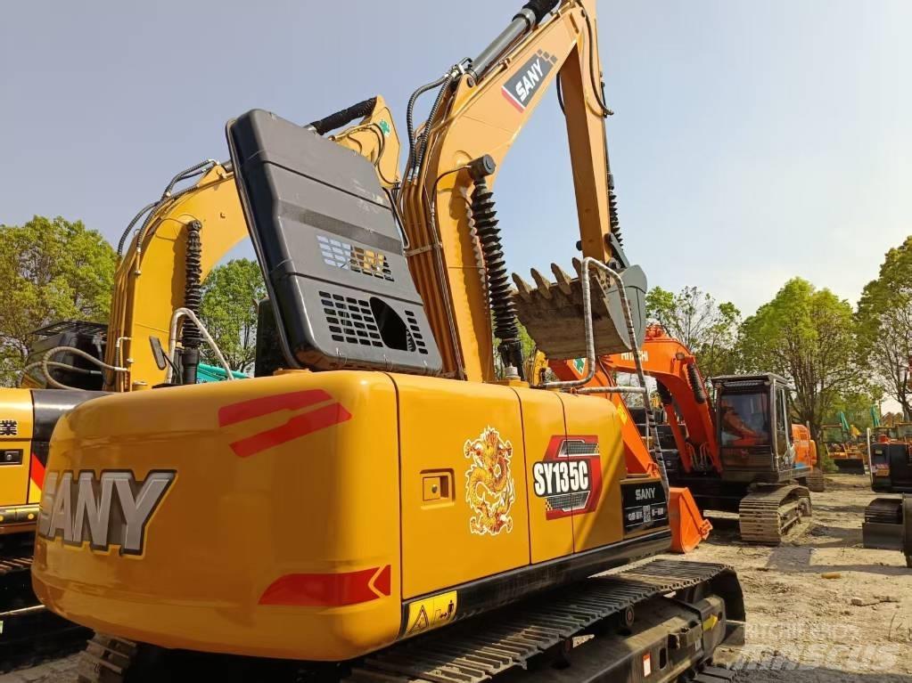 Sany SY135C Pásové rýpadlá