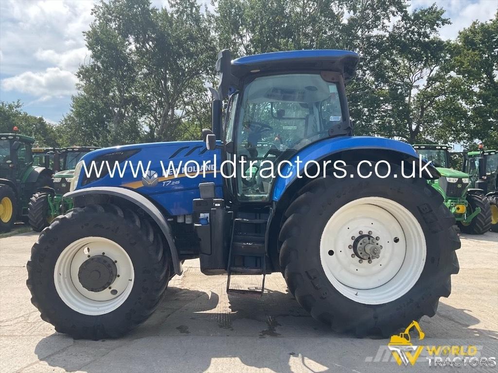 New Holland T 7.245 Traktory