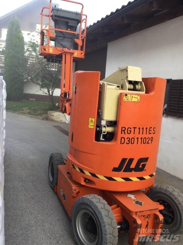 JLG E 300 AJP Kĺbové plošiny