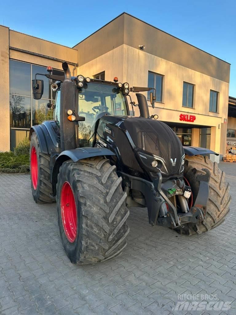 Valtra T174Direct Traktory