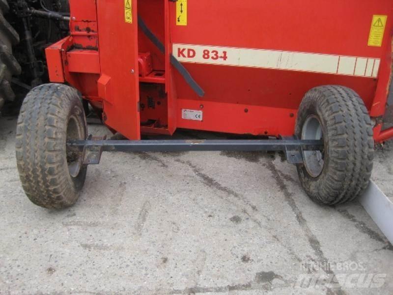 Vicon KD 834. Ďalšie stroje a zariadenia pre živočíšnu výrobu