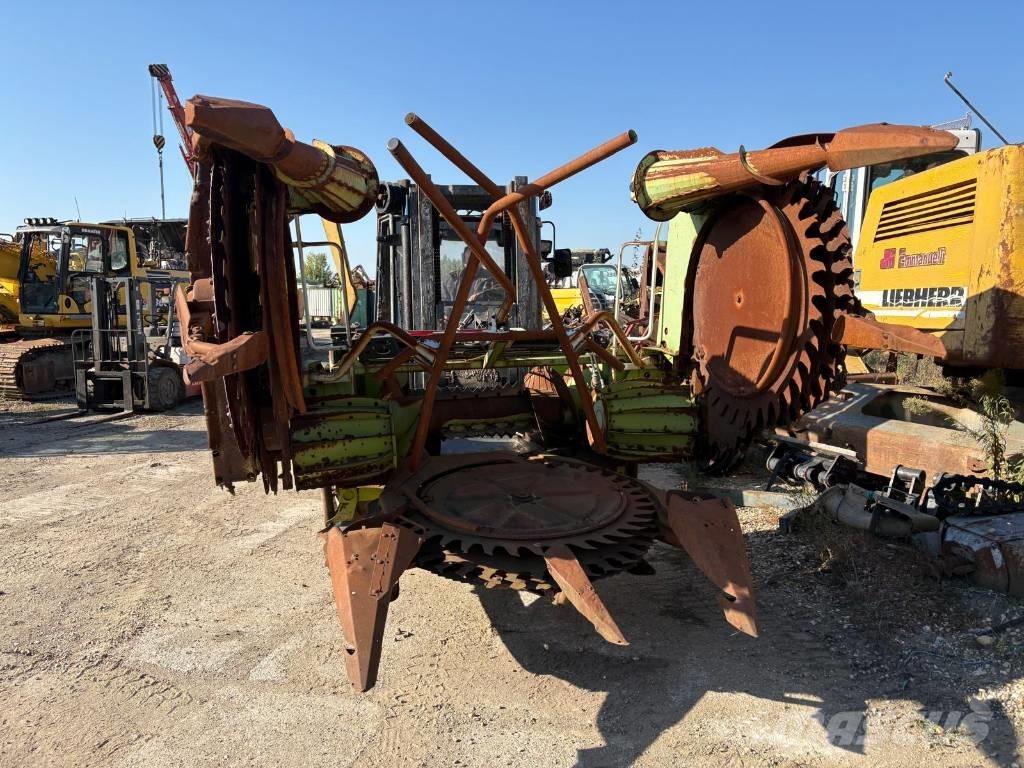 CLAAS RU 450 Samochodné kosačky