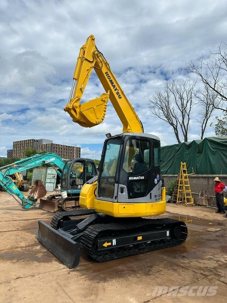 Komatsu PC 78 US-6N0 Pásové rýpadlá