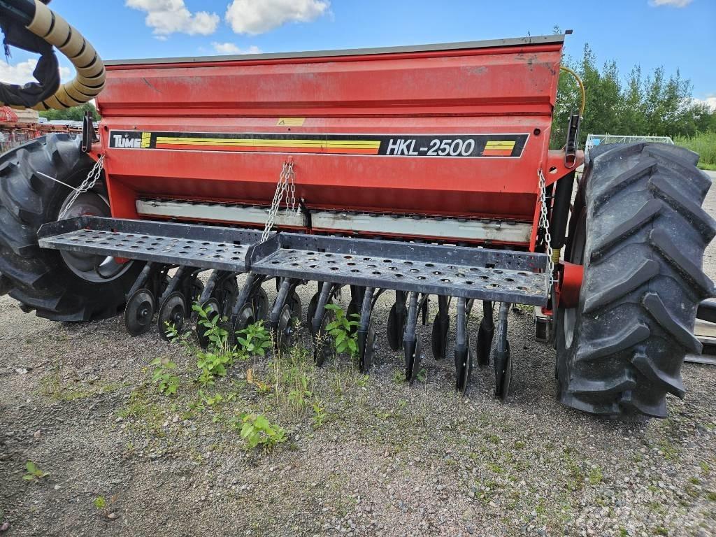 Tume HKL 2500 Kombinované sejačky