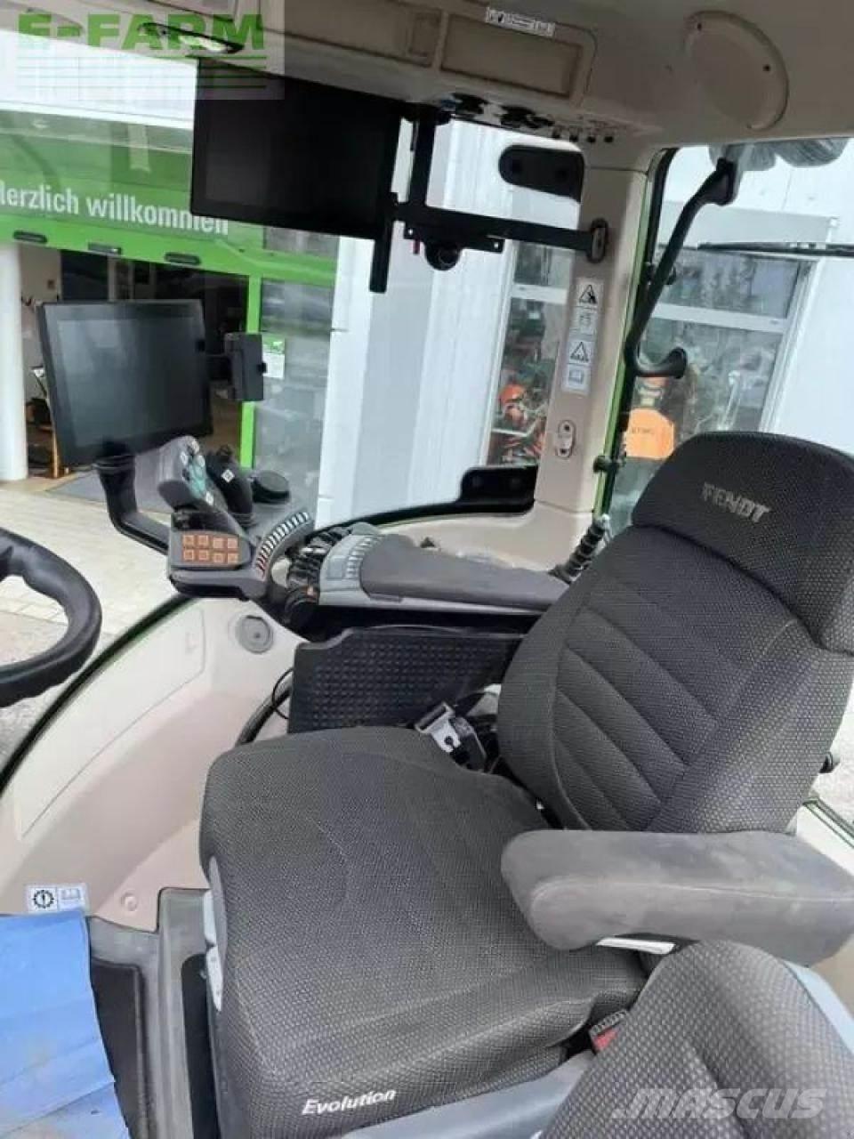 Fendt 516 vario Traktory