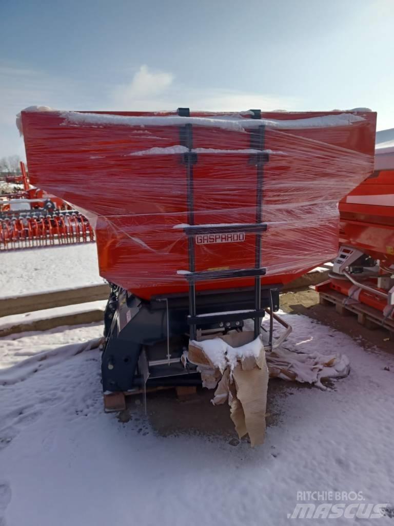 Maschio Zeno 24 Rozmetadlá priemyselných hnojív