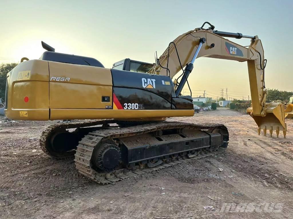 CAT 330 D L Pásové rýpadlá