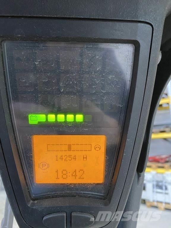 Linde E16L-02 Akumulátorové vozíky