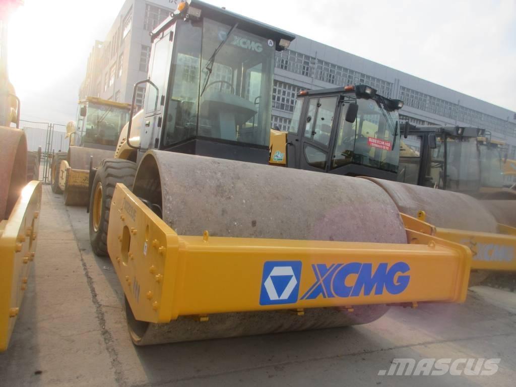 XCMG XS 223 J Ťahačové valce