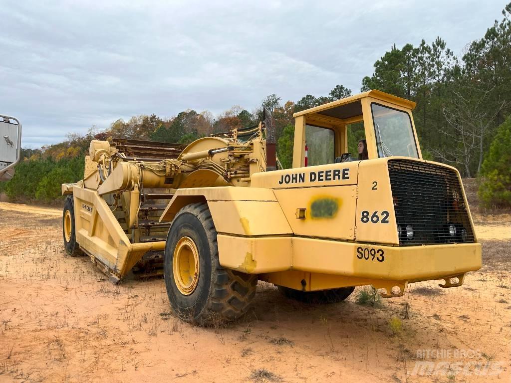 DEERE 862 Skrejpre