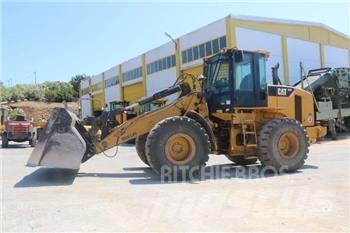 CAT 930 H Kolesové nakladače