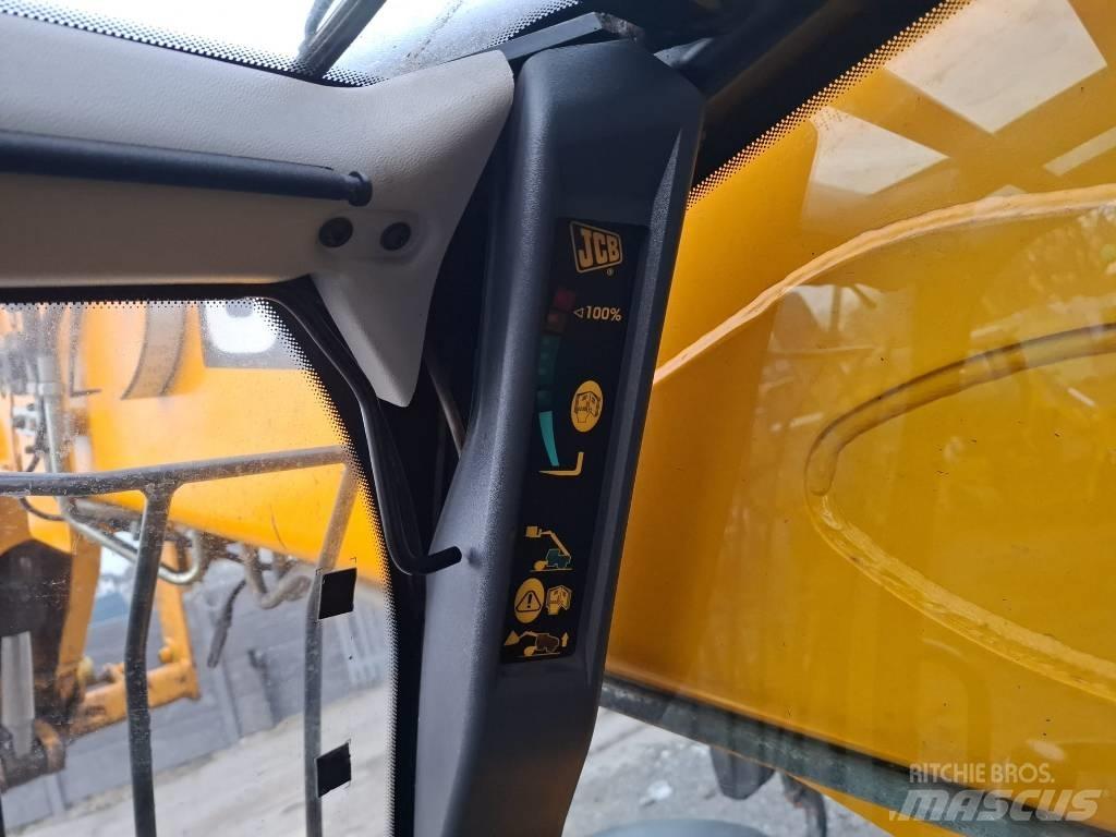JCB 535-95 Teleskopické manipulátory