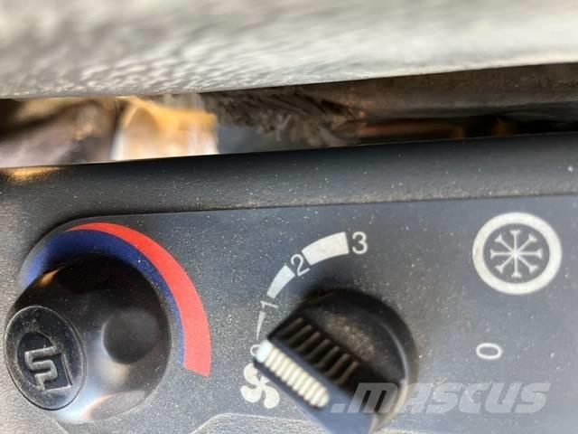 Komatsu PC 75 Midi rýpadlá 7 t - 12 t