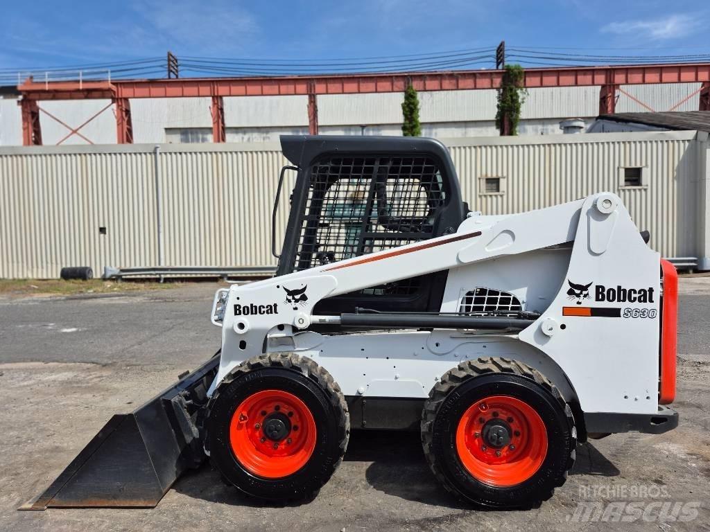 Bobcat S 630 Šmykom riadené nakladače
