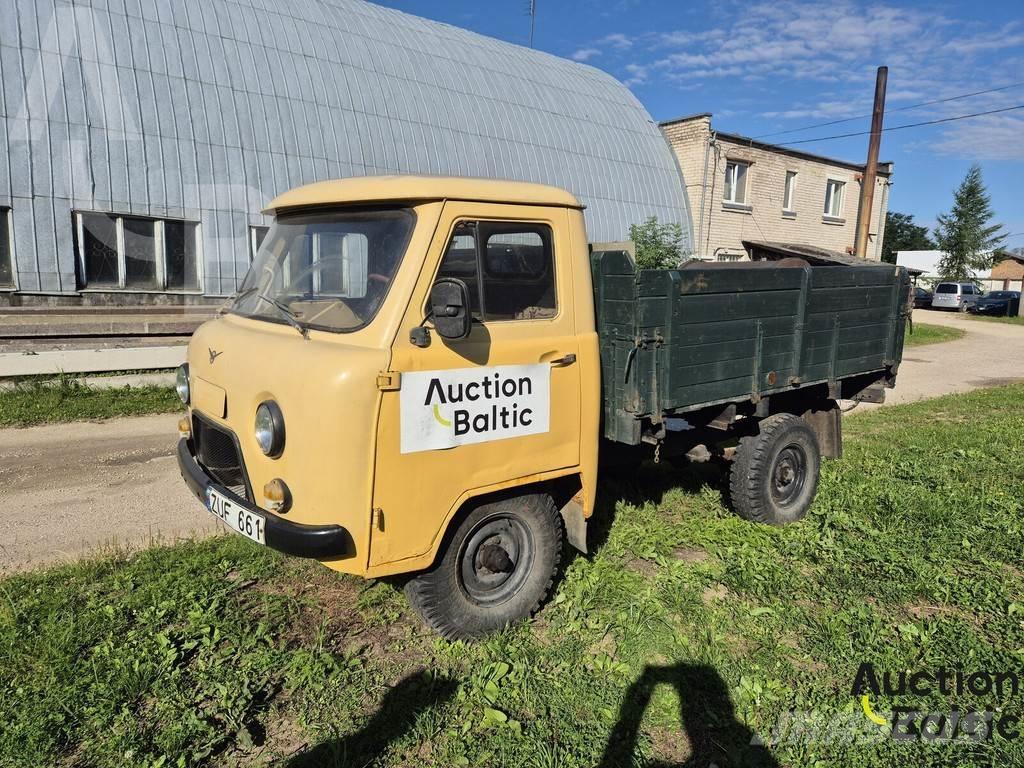  UAZ 3303 Nakladacia/sklápacia bočnica