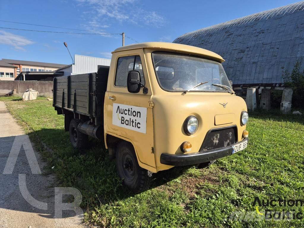 UAZ 3303 Nakladacia/sklápacia bočnica