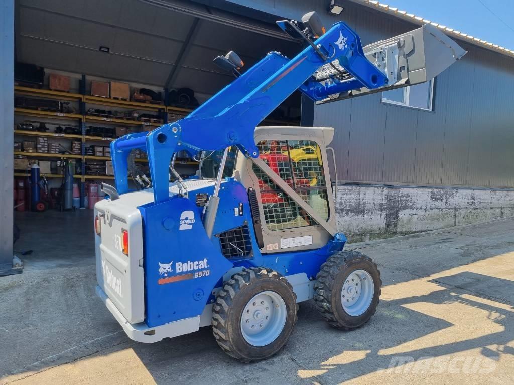 Bobcat S570 Šmykom riadené nakladače