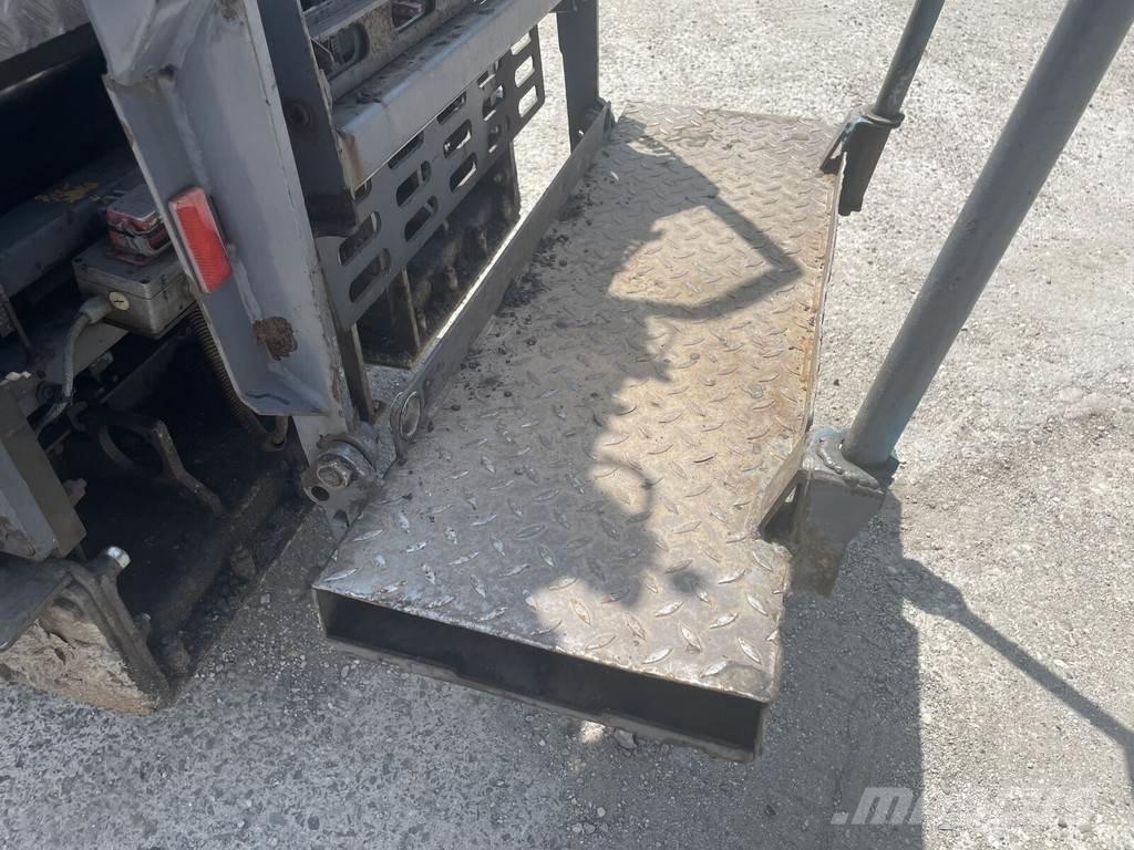 Vögele Super 800 Finišéry