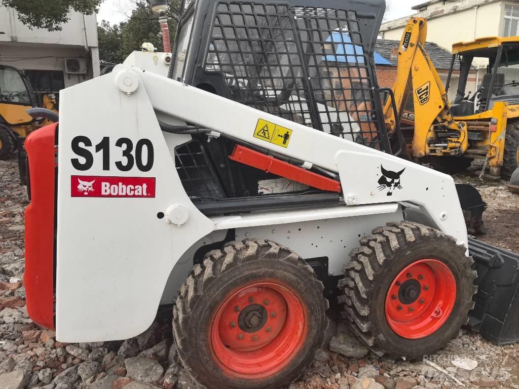 Bobcat S 130 Šmykom riadené nakladače