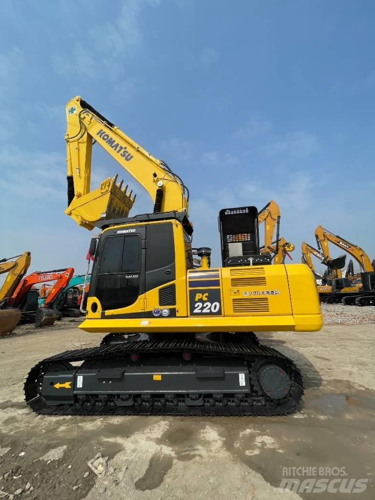 Komatsu PC 220 Pásové rýpadlá