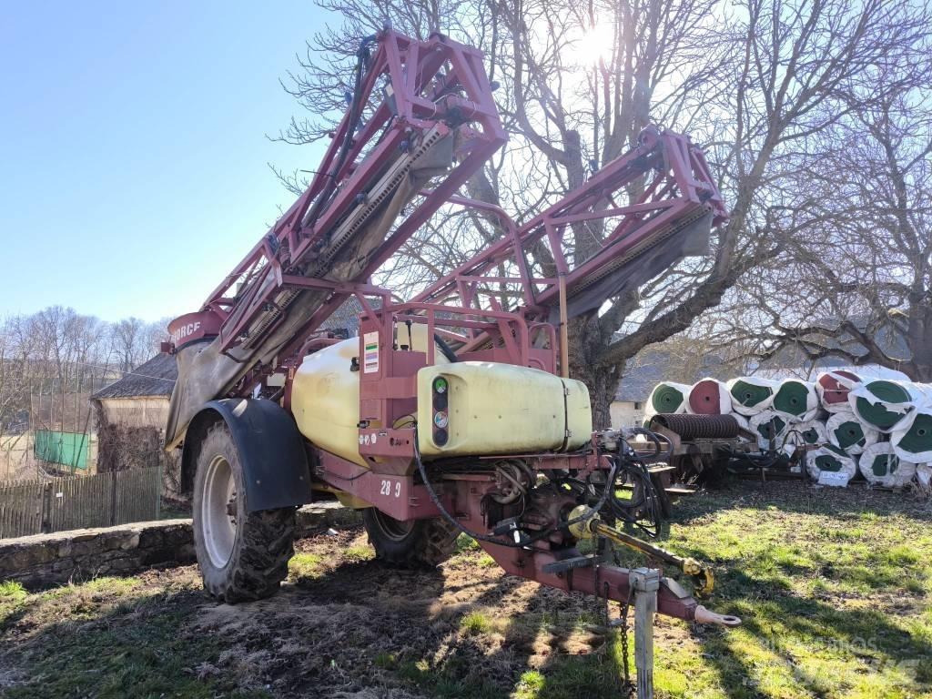 Hardi Commander 2800 Ťahané postrekovače