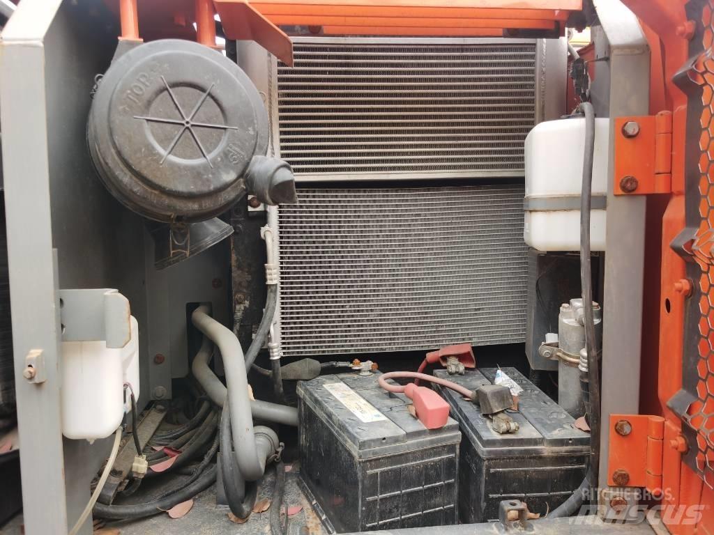 Hitachi ZX 120 Pásové rýpadlá